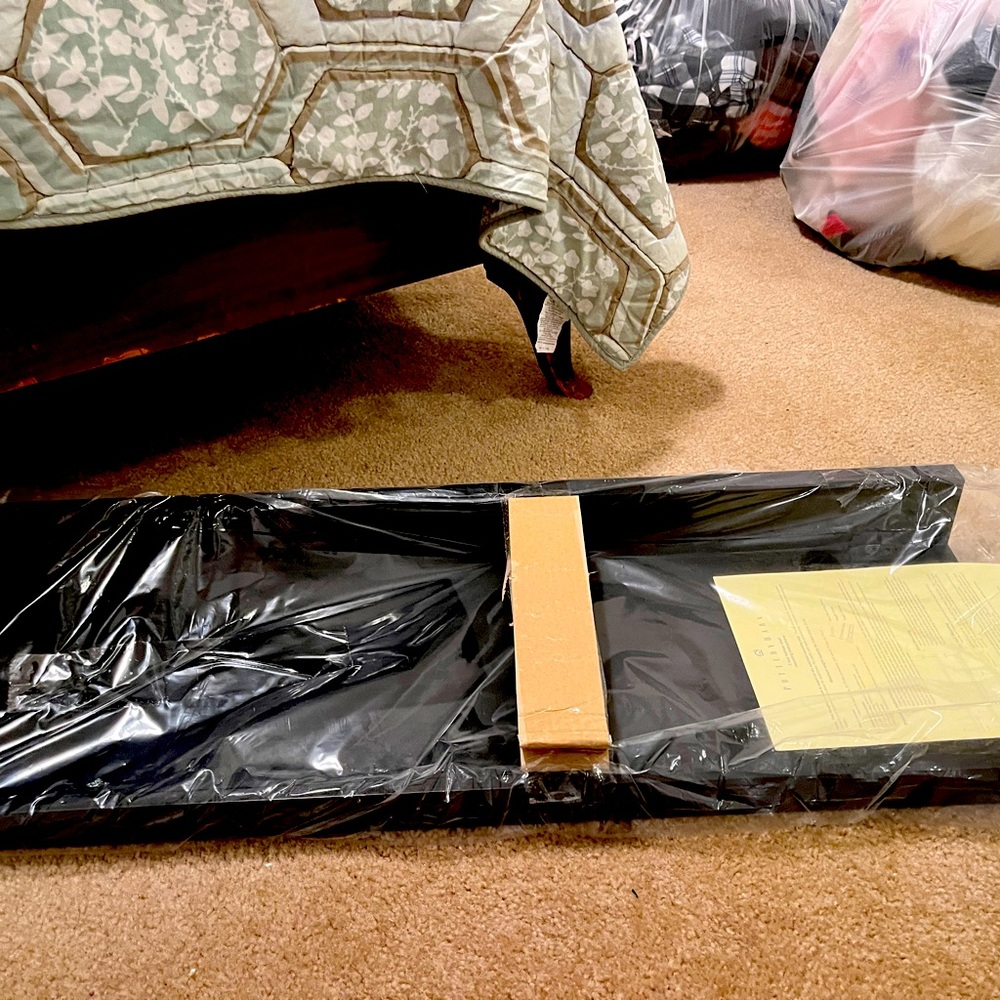 Pottery barn floating Holman shelf. New never used